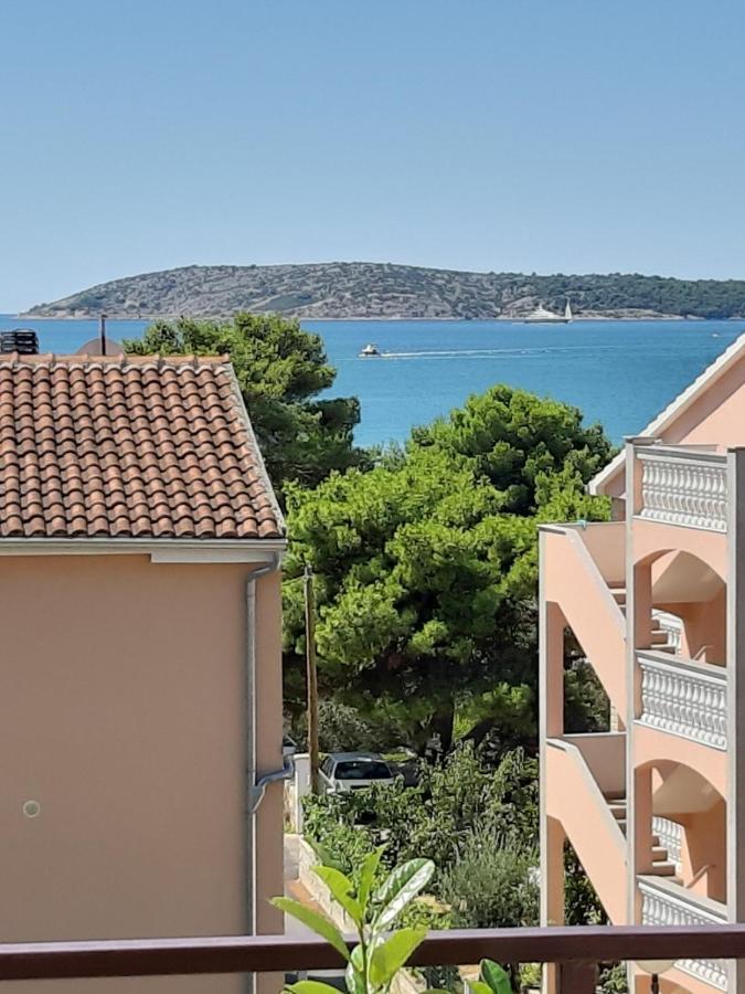 שיבניק Guesthouse Brodarica מראה חיצוני תמונה